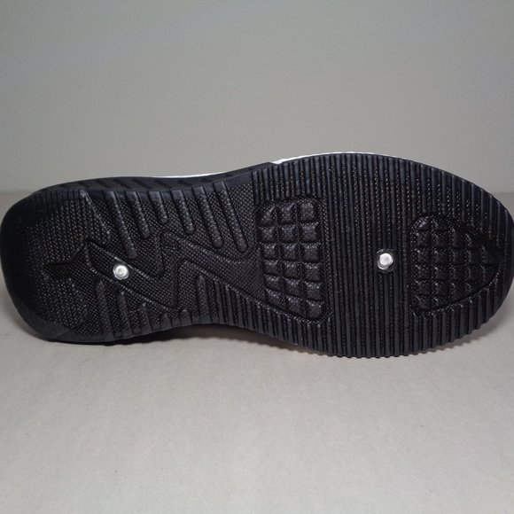 Danskin Size 8 M FREE Black Knit Lace Up Sneakers New Women's Shoes - Picture 14 of 16